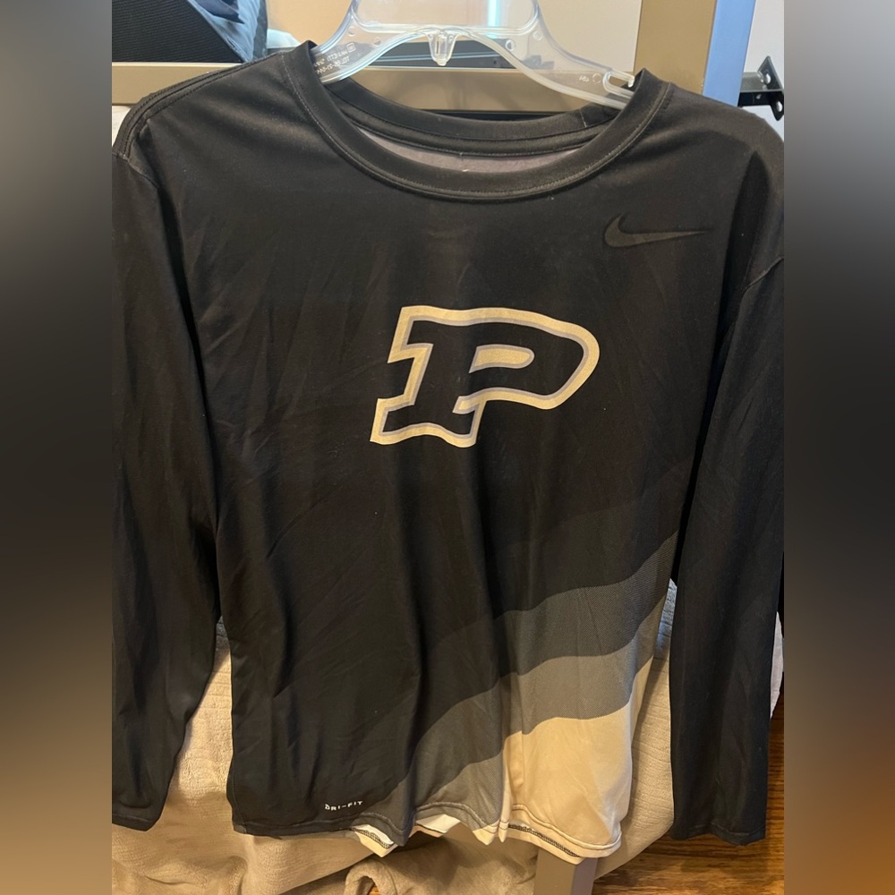 Purdue men’s drift long sleeve shirt Large NWT